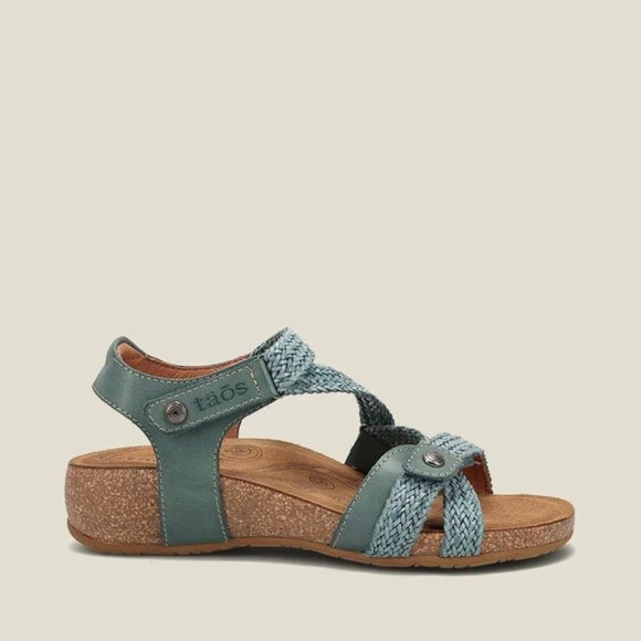 Taos Footwear Shoes - Taos Women's Trulie Lake Blue Woven Sandal.  Sz: 8.0-8.5 US/EU 39